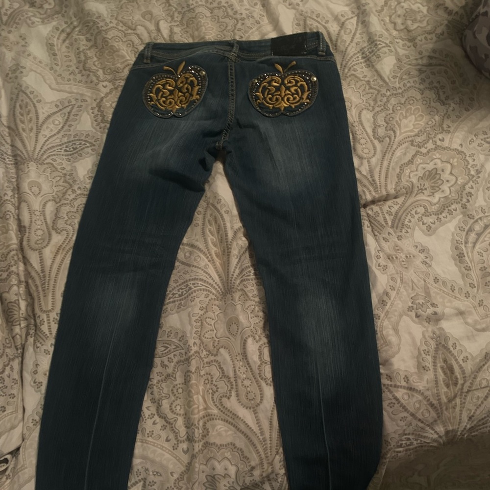 apple bottom jeans